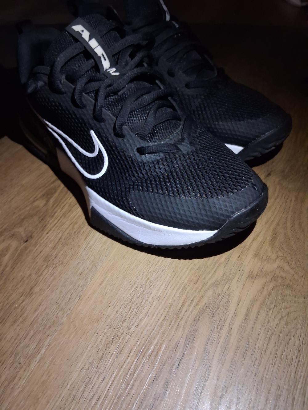 Nike Air Max Alpha Trainer 6 - Black/White - Men's Size 10.5 (Like New)